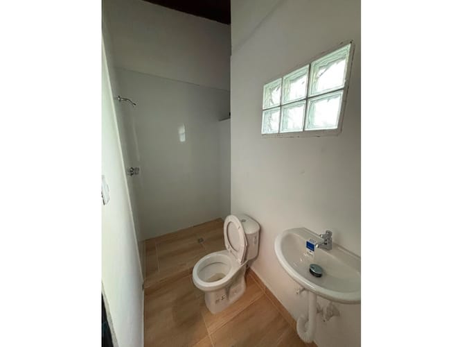 Local en arriendo en Calasanz, Medellín, 23 m² · foto 10 de 11