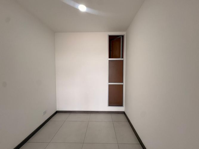 Apartamento de 3 alcobas en arriendo en Maria Auxiliadora, Sabaneta, 75 m² · foto 10 de 18