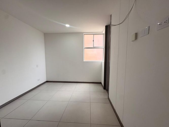 Apartamento de 3 alcobas en arriendo en Maria Auxiliadora, Sabaneta, 75 m² · foto 9 de 18