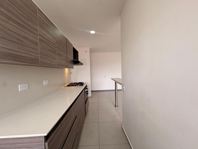 Apartamento de 3 alcobas en arriendo en Maria Auxiliadora, Sabaneta, 75 m² · foto 5 de 18