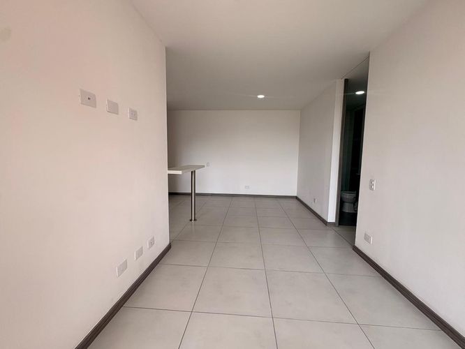 Apartamento de 3 alcobas en arriendo en Maria Auxiliadora, Sabaneta, 75 m² · foto 12 de 18