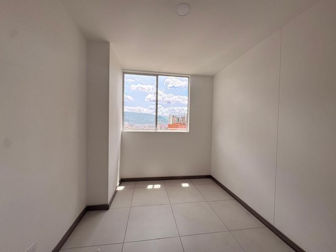 Apartamento de 3 alcobas en arriendo en Maria Auxiliadora, Sabaneta, 75 m² · foto 13 de 18