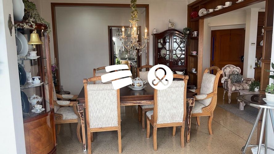 Apartamento de 3 alcobas en venta en Urbanización Las Cumbres, Medellín, 177 m² · foto 3 de 17