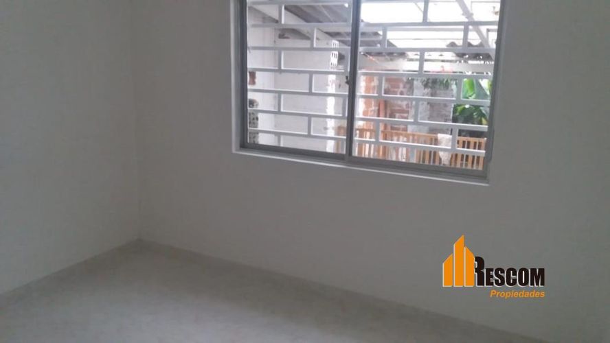 Casa de 5 alcobas en venta en Calasanz, Medellín, 196 m² · foto 5 de 19