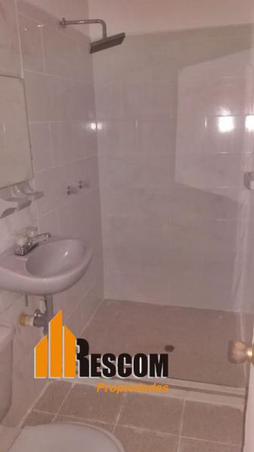 Casa de 5 alcobas en venta en Calasanz, Medellín, 196 m² · foto 13 de 19