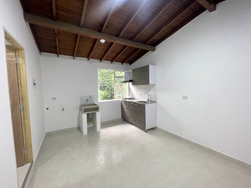 1BR Apartment in Laureles (40 m²)