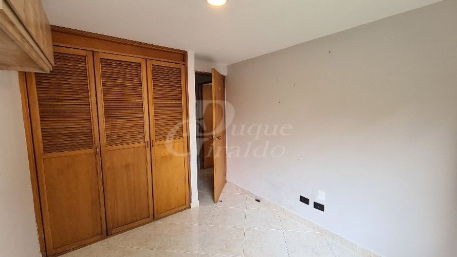 Apartamento de 3 alcobas en arriendo en Zuñiga, Medellín, 98 m² · foto 7 de 20