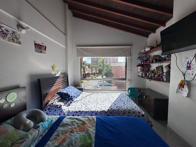 Casa de 4 alcobas en venta en El Poblado, Medellín, 175 m² · foto 10 de 17