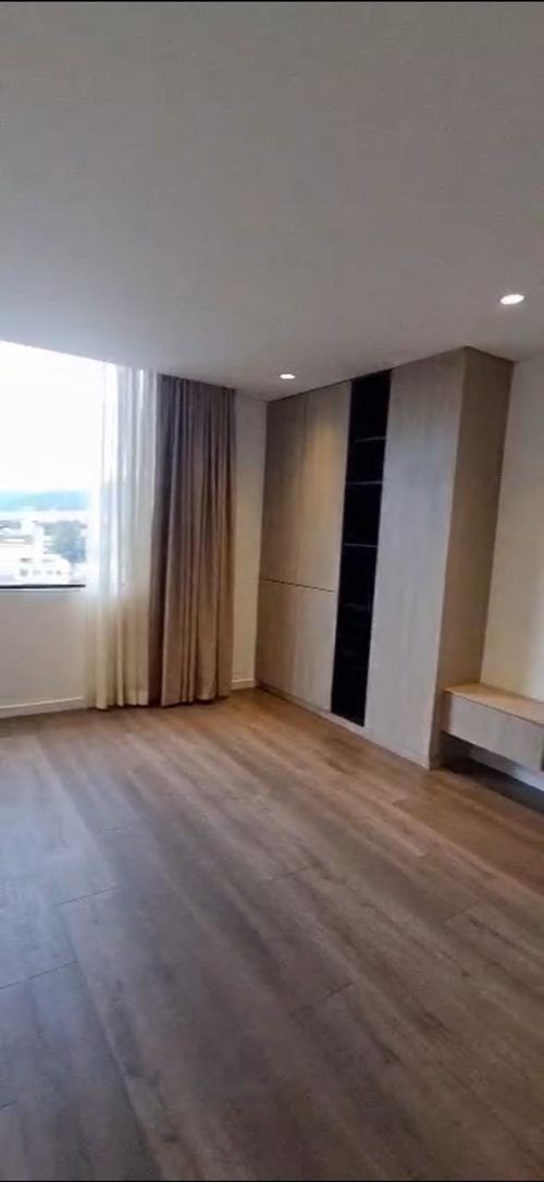 Apartamento de 4 alcobas en arriendo en Quinta Paredes, Bogotá, 260 m² · foto 11 de 19