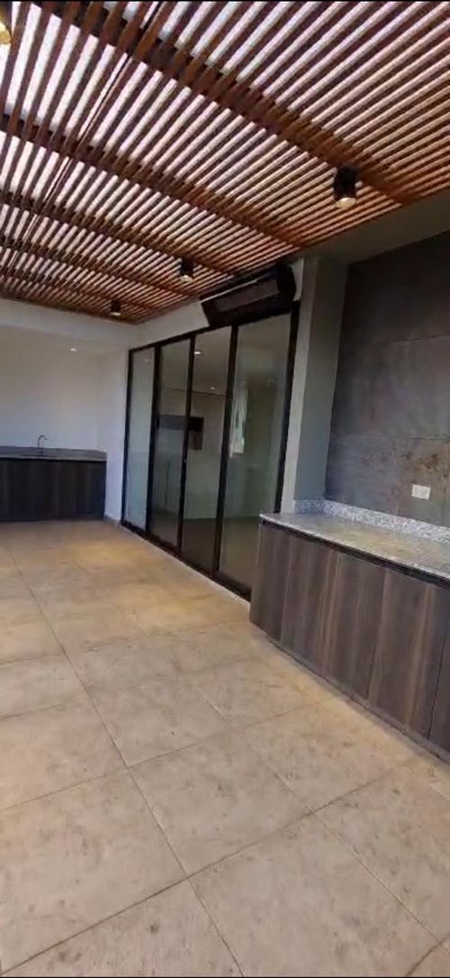 Apartamento de 4 alcobas en arriendo en Quinta Paredes, Bogotá, 260 m² · foto 15 de 19