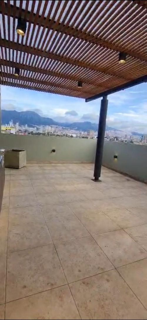 Apartamento de 4 alcobas en arriendo en Quinta Paredes, Bogotá, 260 m² · foto 16 de 19