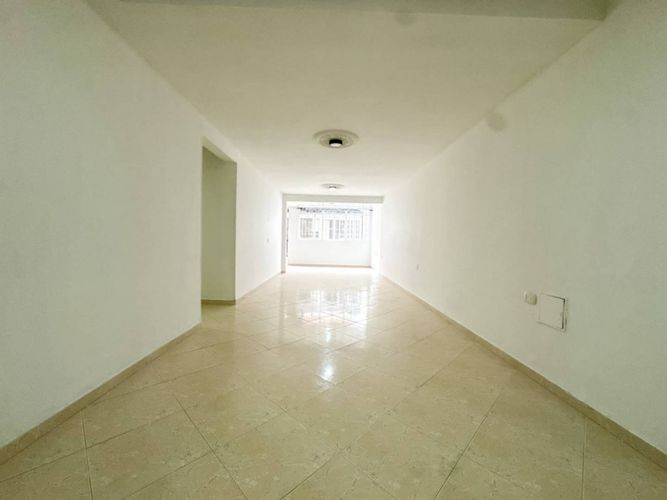 Casa de 4 alcobas en venta en Diamante 2, Bucaramanga, 195 m² · foto 6 de 14