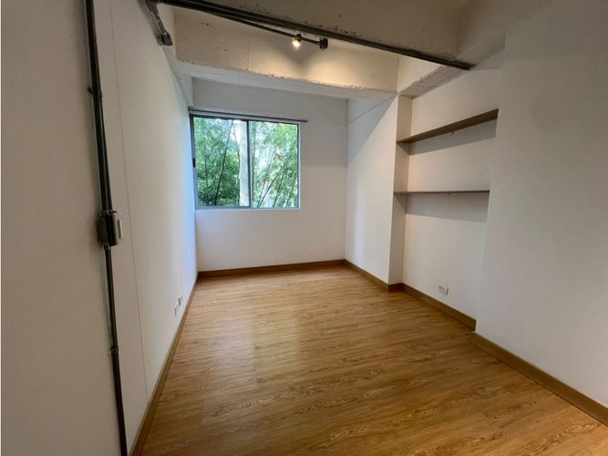 Apartamento de 2 alcobas en arriendo en Los Balsos, Medellín, 84 m² · foto 5 de 12