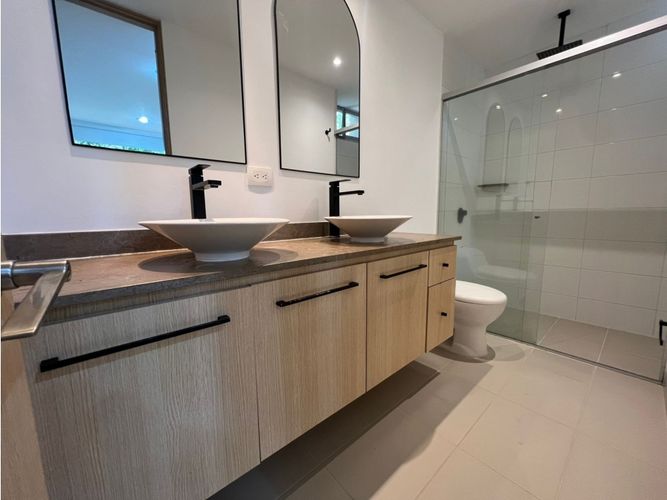 Apartamento de 2 alcobas en arriendo en Los Balsos, Medellín, 84 m² · foto 12 de 12