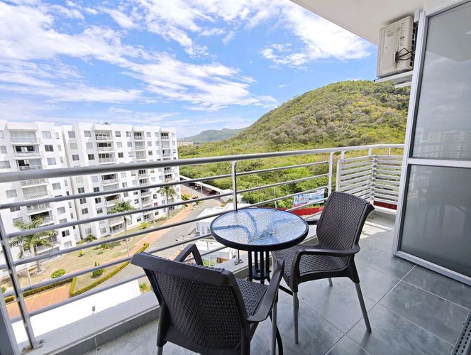Apartamento de 2 alcobas en venta en Aqualina, Girardot, 50 m² · foto 17 de 18