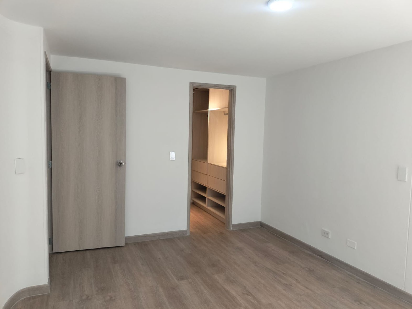 Apartamento en venta en Loma Benedictinos, Envigado · foto 13 de 19