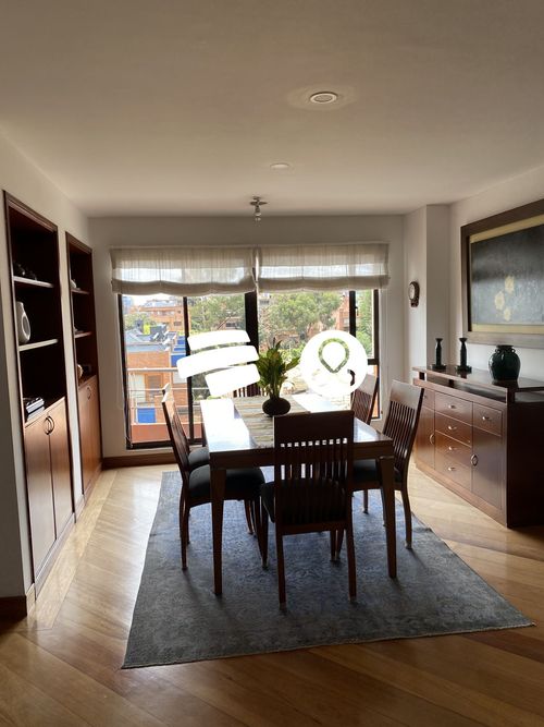 Apartamento de 3 alcobas en venta en San Patricio, Bogotá, 192 m² · foto 4 de 24