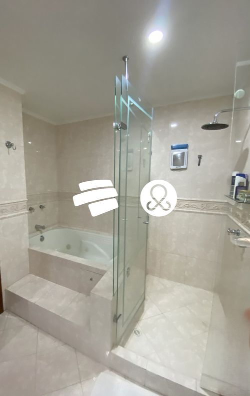 Apartamento de 3 alcobas en venta en San Patricio, Bogotá, 192 m² · foto 17 de 24