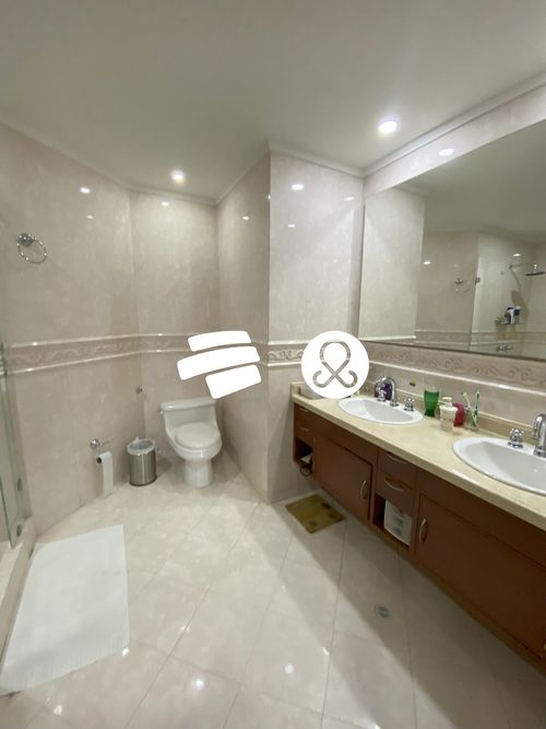 Apartamento de 3 alcobas en venta en San Patricio, Bogotá, 192 m² · foto 18 de 24