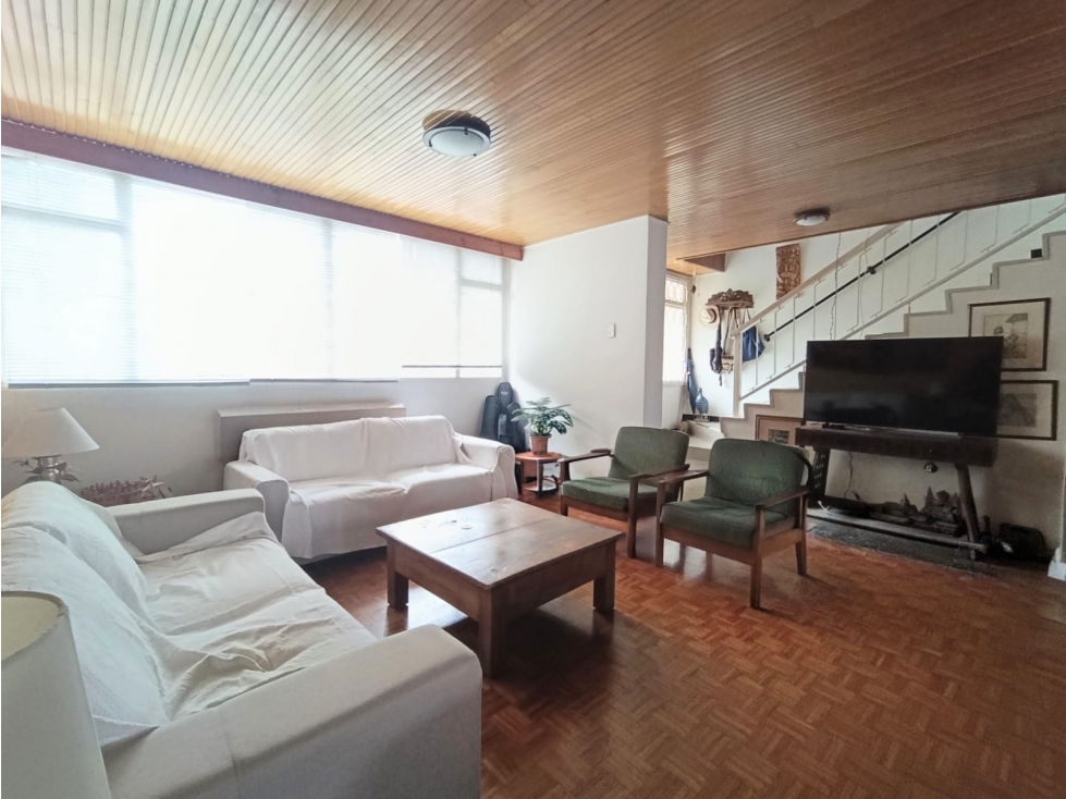 Casa en venta en Engativá, Bogotá · foto 2 de 16