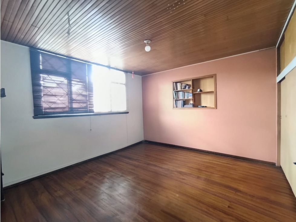 Casa en venta en Engativá, Bogotá · foto 9 de 16