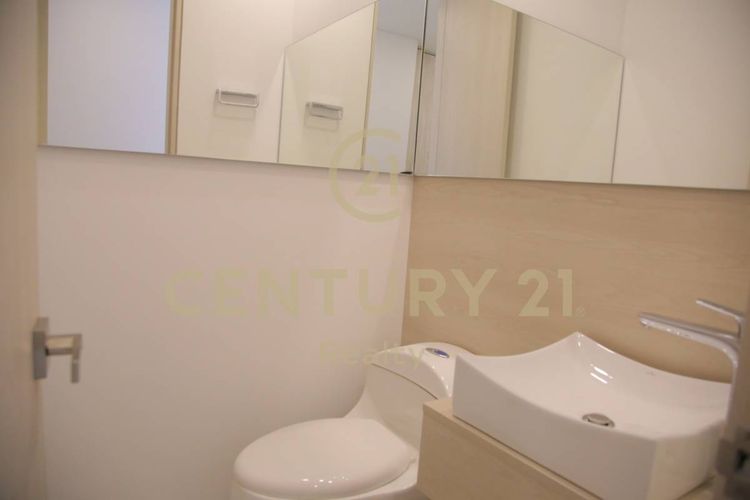 Apartamento de 1 alcoba en venta en Chico Norte, Bogotá, 56 m² · foto 7 de 14