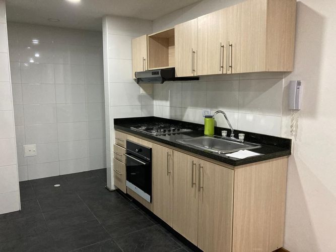 Apartamento en venta en Barrios Unidos, Bogotá · foto 3 de 14