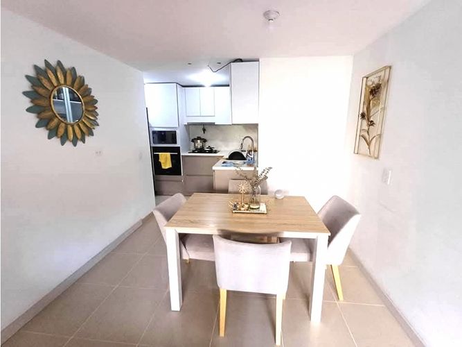 Apartamento en venta en Belén, Medellín, 82 m² · foto 2 de 15