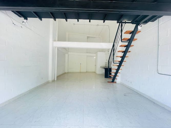 Local en arriendo en La Ceja, 54 m² · foto 3 de 13