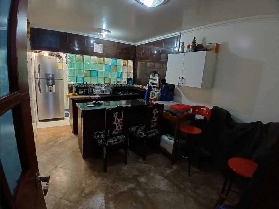 Casa en venta en La Cabaña, Mosquera · foto 6 de 24