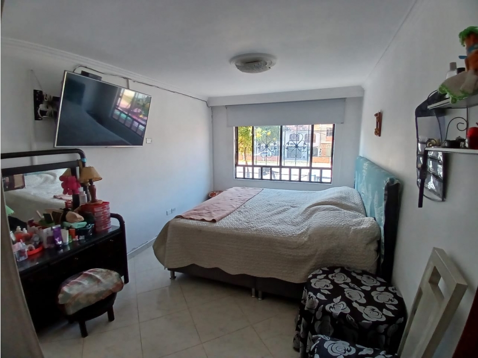 Casa en venta en La Cabaña, Mosquera · foto 9 de 24