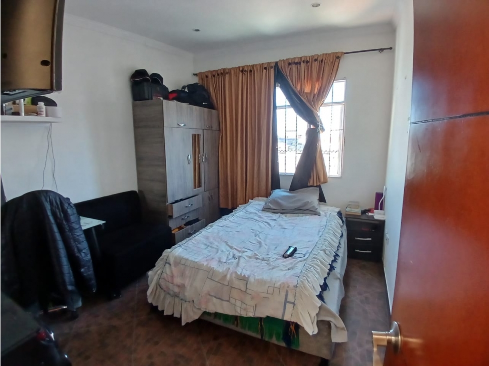 Casa en venta en La Cabaña, Mosquera · foto 18 de 24