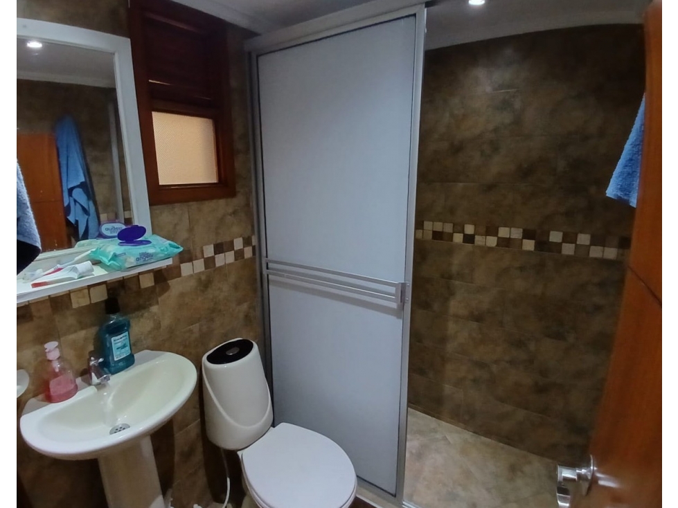 Casa en venta en La Cabaña, Mosquera · foto 23 de 24