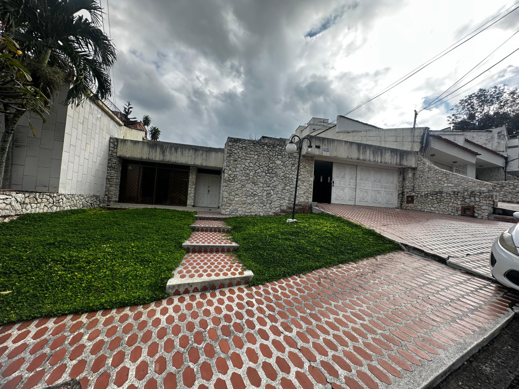 Casa en Arriendo en Cristales, Cali