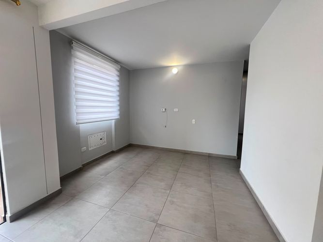 Apartamento de 2 alcobas en venta en Valle Del Lili, Cali, 60 m² · foto 9 de 22
