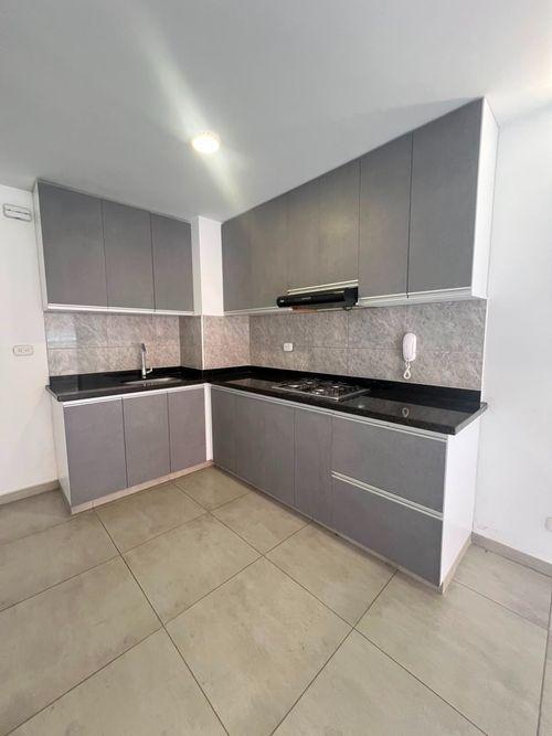 Apartamento de 2 alcobas en venta en Valle Del Lili, Cali, 60 m² · foto 2 de 22