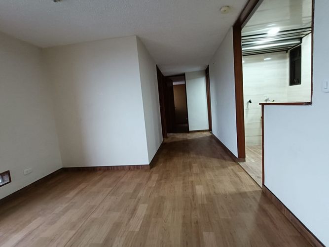 Apartamento de 3 alcobas en venta en Las Villas, Soacha, 56 m² · foto 5 de 12