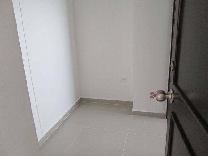 Apartamento de 4 alcobas en venta en Cabecera Del Llano, Bucaramanga, 101 m² · foto 17 de 20