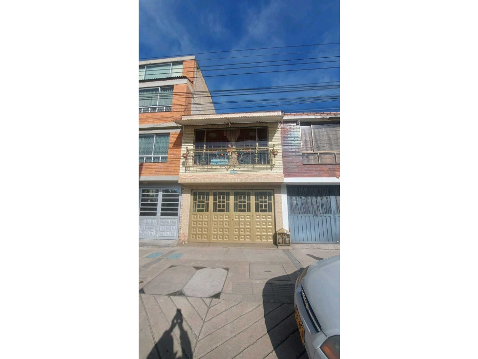 Casa en venta en Villa Mayor, Bogotá · foto 2 de 24