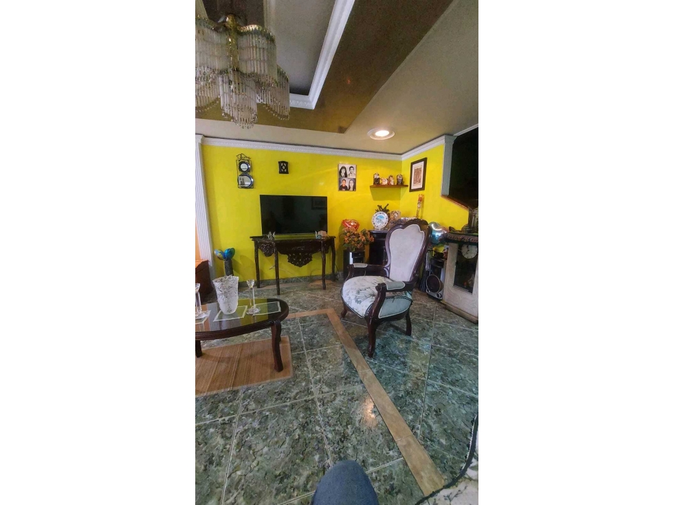 Casa en venta en Villa Mayor, Bogotá · foto 7 de 24