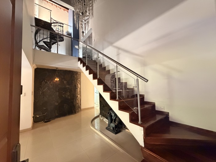 Apartamento en venta en El Poblado, Medellín · foto 23 de 24