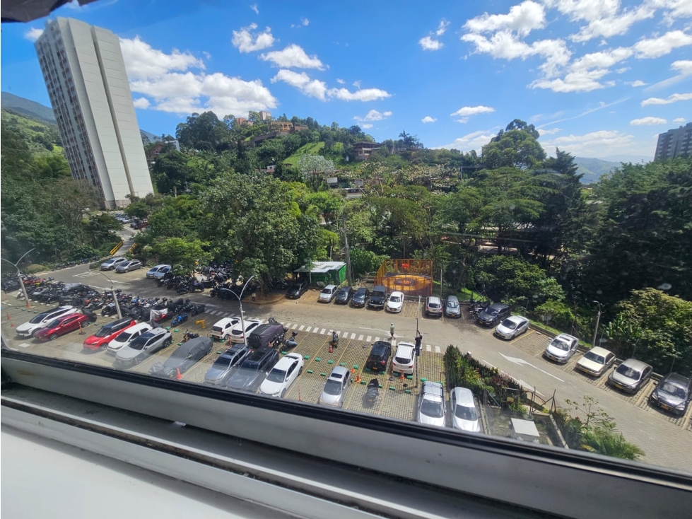 Apartamento en venta en Caqueta, La Estrella · foto 17 de 24