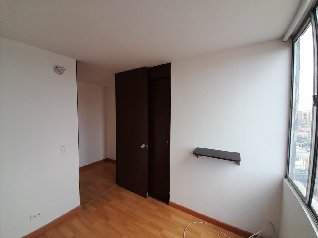 Apartamento en venta en Valladolid, Bogotá · foto 9 de 14