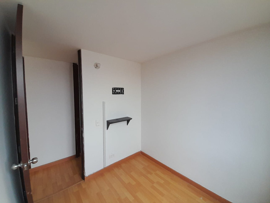 Apartamento en venta en Valladolid, Bogotá · foto 10 de 14