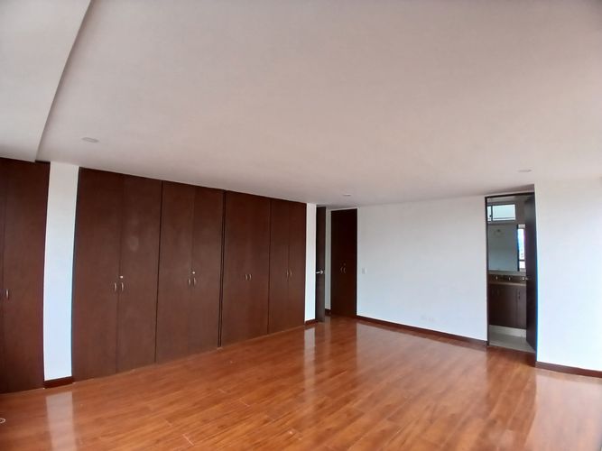 Apartamento de 3 alcobas en venta en Villas De Aranjuez, Bogotá, 168 m² · foto 4 de 22