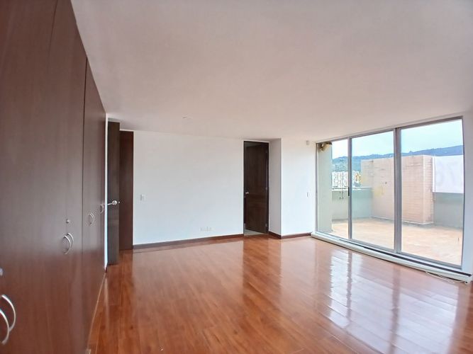 Apartamento de 3 alcobas en venta en Villas De Aranjuez, Bogotá, 168 m² · foto 5 de 22