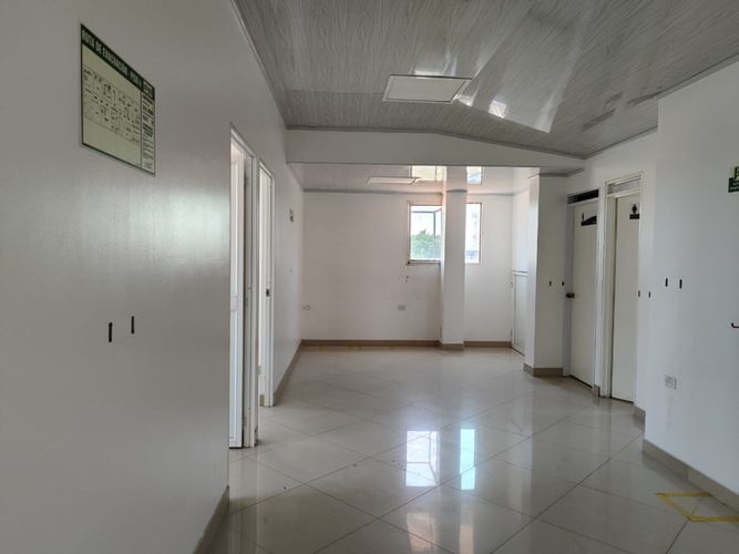Edificio en arriendo en Villa Colombia, Cali, 900 m² · foto 15 de 16