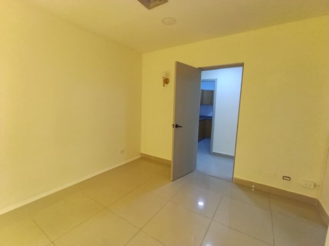 Oficina en arriendo en El Poblado, Medellín, 88 m² · foto 11 de 20