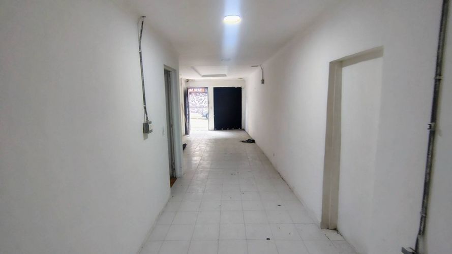 Local en arriendo en Boston, Medellín, 50 m² · foto 21 de 24