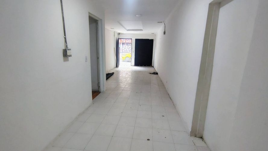 Local en arriendo en Boston, Medellín, 50 m² · foto 22 de 24